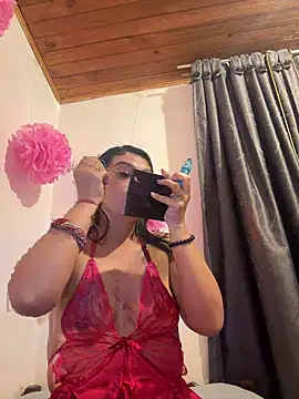 Snapshot of ivoory_ chatting on 05-19-26, 03:24 ivoory online show from 05-19-26, 03:24