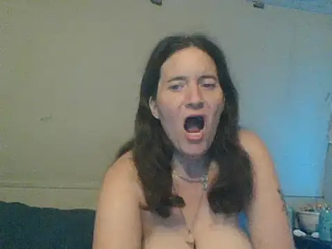 Mini83 online show from 05-11-26, 08:39