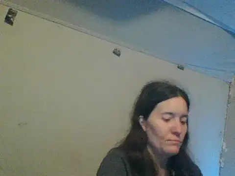 Mini83 online show from 05-13-26, 04:26