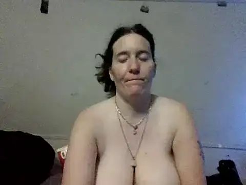 Mini83 online show from 05-17-26, 07:32