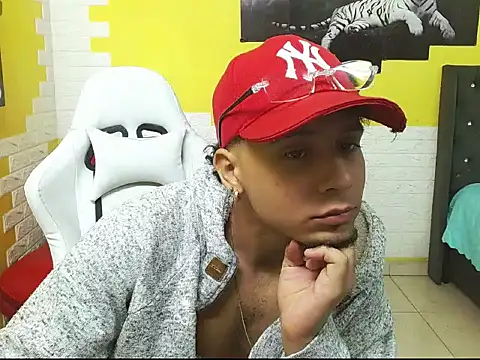 jbarto  online show from 06-05-26, 04:41