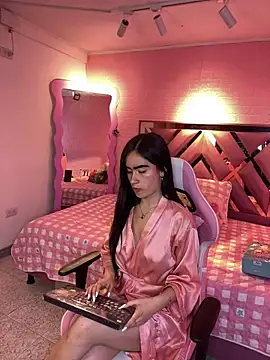 Snapshot of Lexy_Dumoun_ chatting on 05-15-26, 03:02 Lexy Dumoun online show from 05-15-26, 03:02