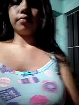 Snapshot of Pervertida15 chatting on 05-08-26, 02:06 Pervertida15 online show from 05-08-26, 02:06