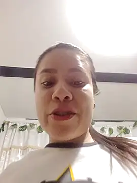 Nicol Alvarez1 online show from 04-27-26, 04:21