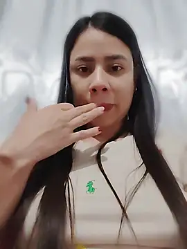 Snapshot of Nicol_Alvarez1 chatting on 07-12-26, 06:59 Nicol Alvarez1 online show from 07-12-26, 06:59