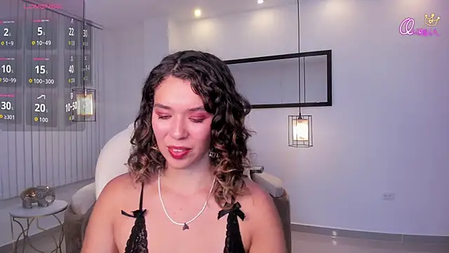 sienna luxor online show from 04-30-26, 07:09