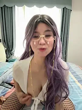 NiNa5203 online show from 05-18-26, 07:47