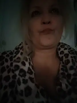 Divineblond online show from 02-26-26, 03:11