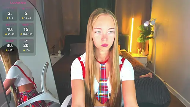 Milana Sorrento online show from 06-07-26, 01:10