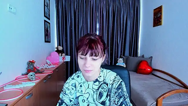 Snapshot of MiniLysii chatting on 06-04-26, 05:57 MiniLysii online show from 06-04-26, 05:57