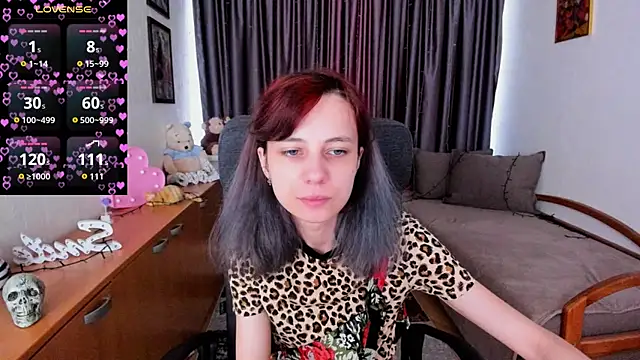 Snapshot of MiniLysii chatting on 07-23-26, 06:00 MiniLysii online show from 07-23-26, 06:00