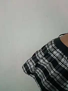 hotstudentpriya online show from 07-11-26, 03:59