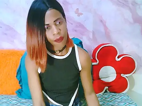 Snapshot of EbonySweetPeach chatting on 05-16-26, 10:36 EbonySweetPeach online show from 05-16-26, 10:36