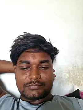 Gujju here online show from 06-26-26, 08:52