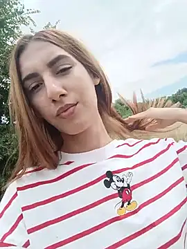 bebeluna001 online show from 06-24-26, 11:09