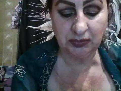 LoaqLovew online show from 07-26-26, 10:22
