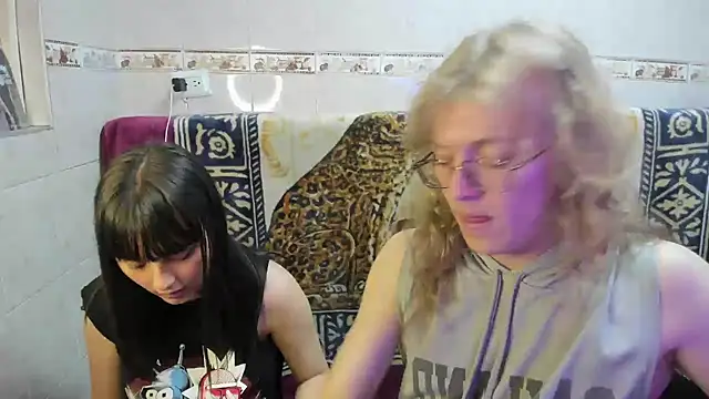 Snapshot of Jinnbooky chatting on 07-19-26, 11:41 Jinnbooky online show from 07-19-26, 11:41