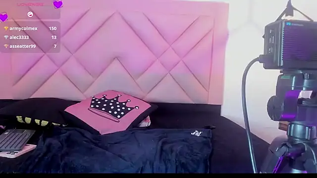 isa cute 1 online show from 06-08-26, 01:28