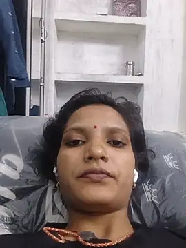 SS sanjna online show from 06-25-26, 05:12
