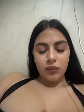 LilyLovell online show from 05-24-26, 06:02