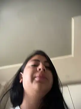 LilyLovell online show from 06-12-26, 08:13