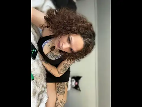 snowbunnyxs online show from 04-27-26, 02:59