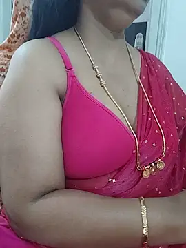 Snapshot of Nayana_456 chatting on 06-02-26, 02:46 Nayana 456 online show from 06-02-26, 02:46