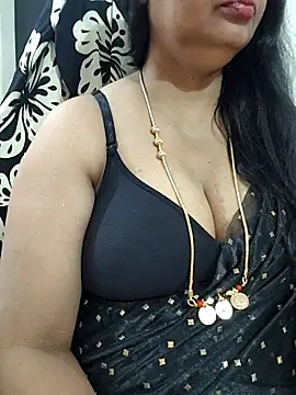 Snapshot of Nayana_456 chatting on 07-22-26, 02:25 Nayana 456 online show from 07-22-26, 02:25