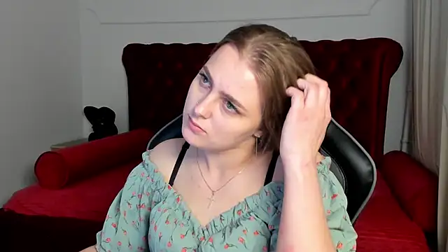 EllaBells online show from 05-11-26, 04:51