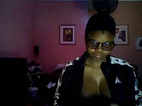 Hotboobs27 online show from 06-18-26, 08:14
