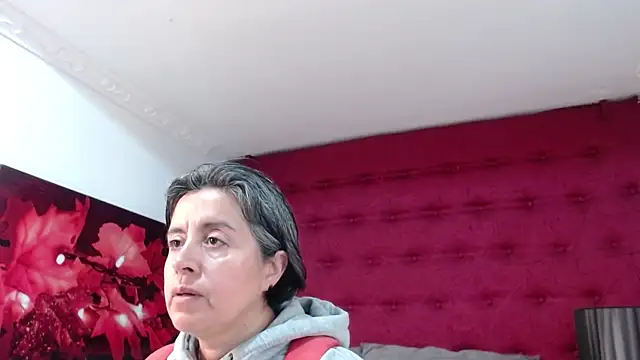 Snapshot of _Madison_queen_ chatting on 06-06-26, 01:16 Madison queen online show from 06-06-26, 01:16