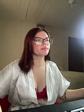 Nicolexx18 online show from 05-08-26, 11:59