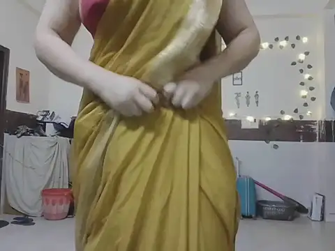 Snapshot of Aayaat__ chatting on 04-30-26, 09:48 Aayaat online show from 04-30-26, 09:48