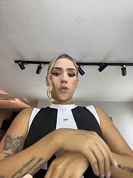 GabrielaPortmans online show from 05-18-26, 04:07