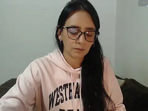 Snapshot of ASHLEYLOVE11 chatting on 07-22-26, 01:25 ASHLEYLOVE11 online show from 07-22-26, 01:25
