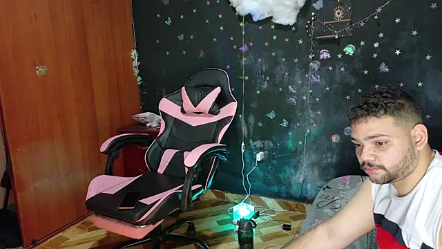 TinyCuckSph online show from 05-30-26, 02:08