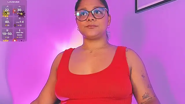 Snapshot of chelseea_bluey1 chatting on 05-29-26, 01:20 chelseea bluey1 online show from 05-29-26, 01:20