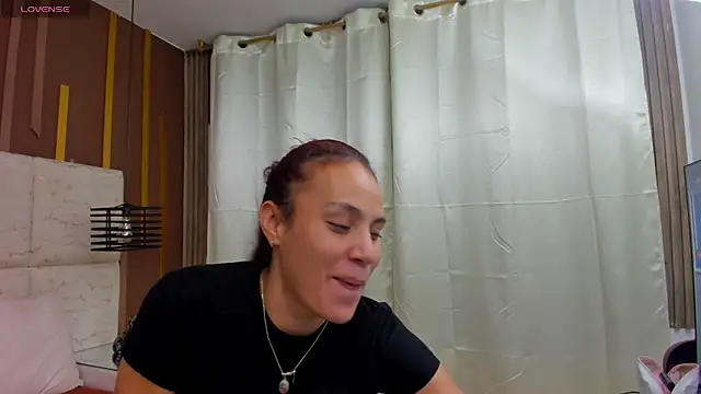 AlahiaEvanz online show from 05-22-26, 02:30