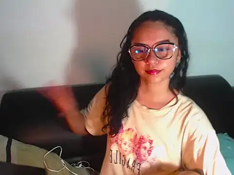 BellaLuxxs online show from 07-10-26, 11:18
