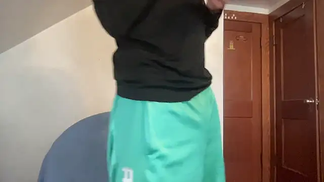 Outofhisleague  online show from 04-25-26, 02:36