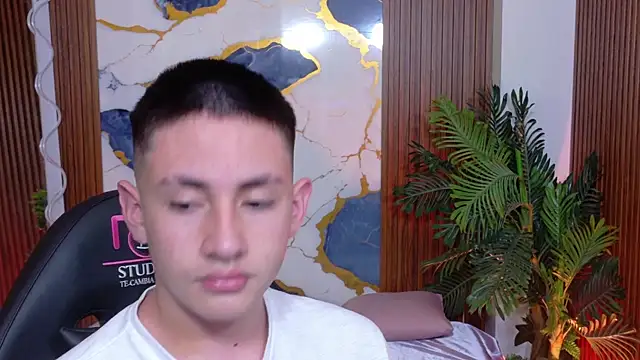 Andres Tay online show from 06-06-26, 02:38