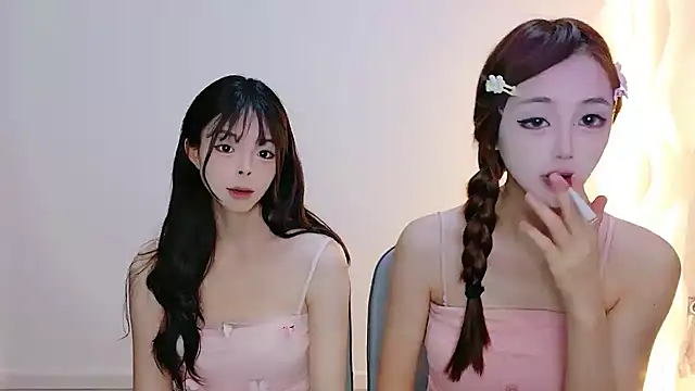 Zhizhi-99 online show from 06-19-26, 02:54
