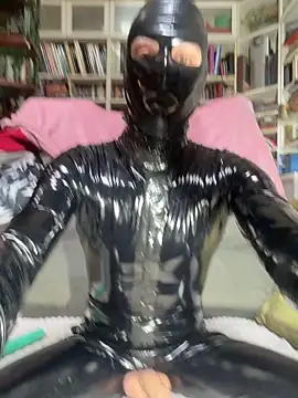 crazytranny online show from 05-12-26, 09:39