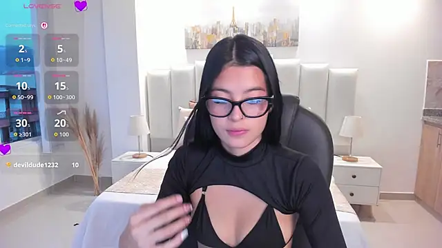Snapshot of amber_willow chatting on 07-19-26, 12:31 amber willow online show from 07-19-26, 12:31