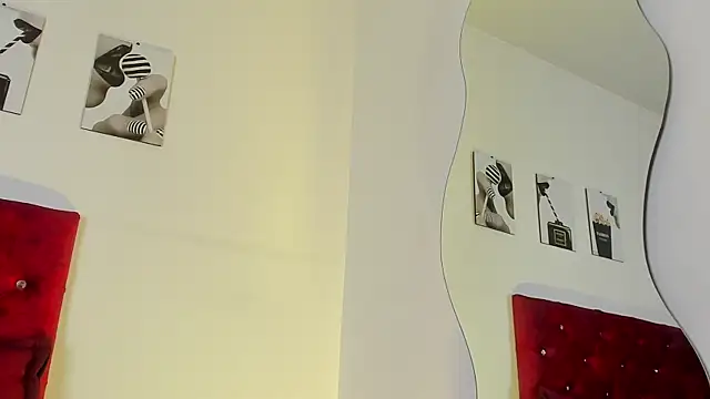 ThiagoSexy005 online show from 05-13-26, 12:30