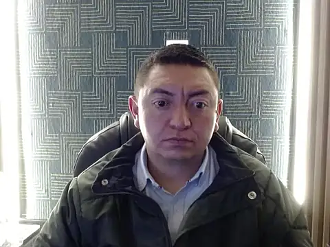 Dominoorr X69r online show from 04-25-26, 12:24