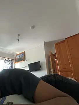 MrCa1 online show from 04-25-26, 02:03