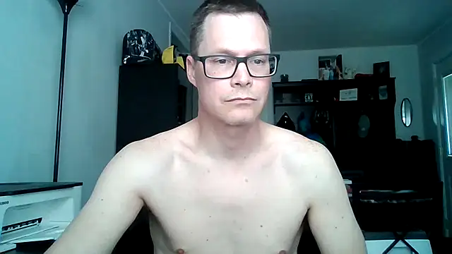 dadbod847364 online show from 05-10-26, 09:42