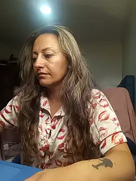 Snapshot of Angel_Nova_ chatting on 05-18-26, 08:53 Angel Nova online show from 05-18-26, 08:53