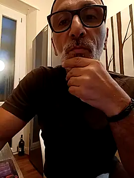 circusmale online show from 04-28-26, 06:35